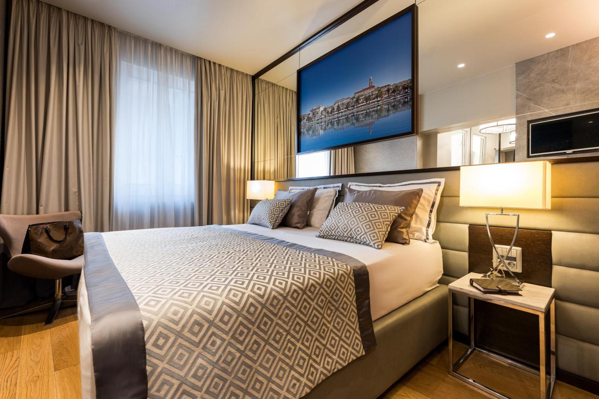Fortuna Luxury Rooms 1 Split Exterior photo